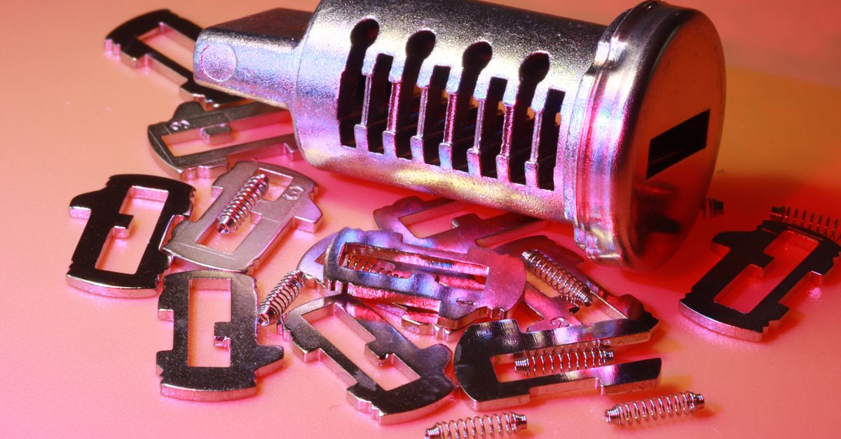 Car Key Replacement — Johnson County Locksmiths