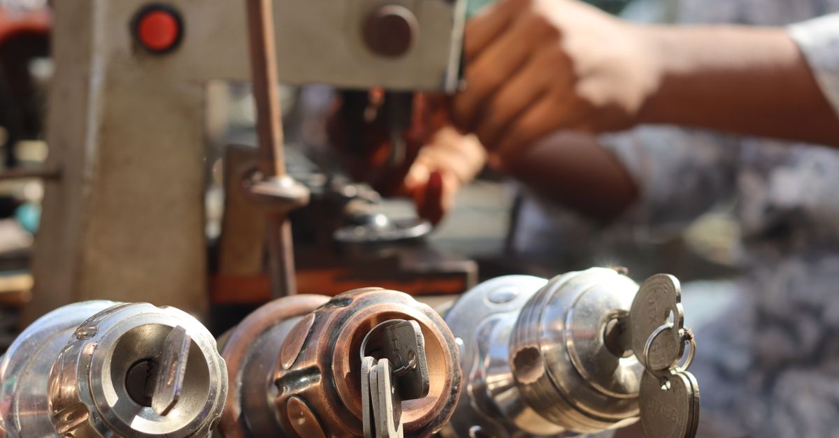 Business Lockout Service — Johnson County Locksmiths