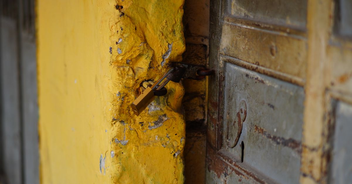 Lock Change After Break-In — Johnson County Locksmiths