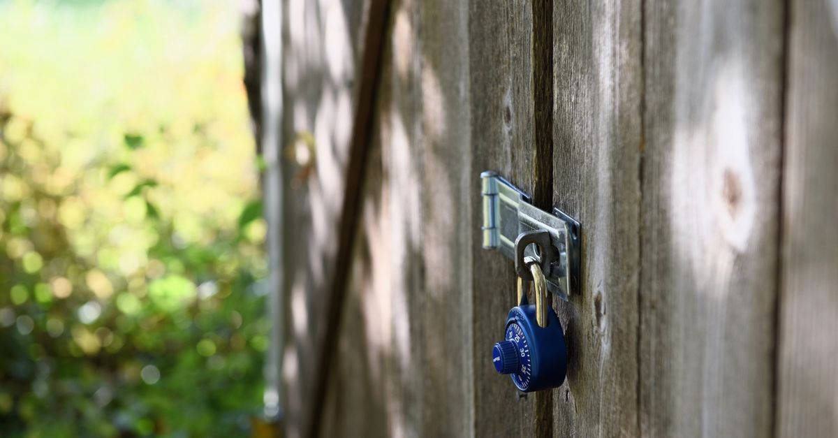 door security hardware — Johnson County Locksmiths
