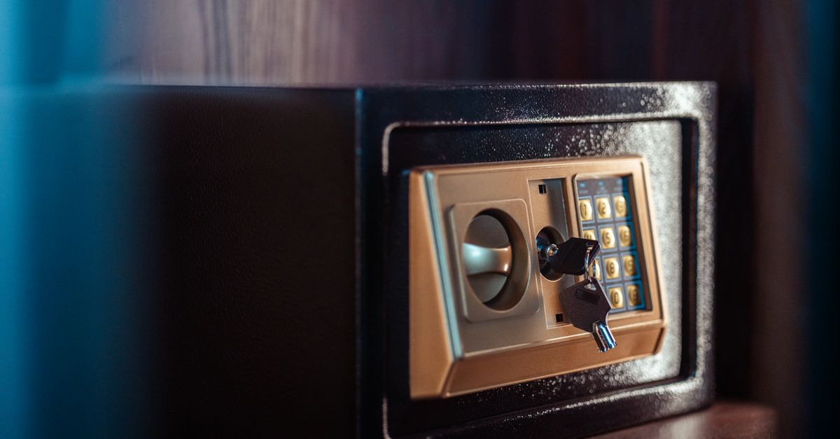 locksmith shop keys — Johnson County Locksmiths