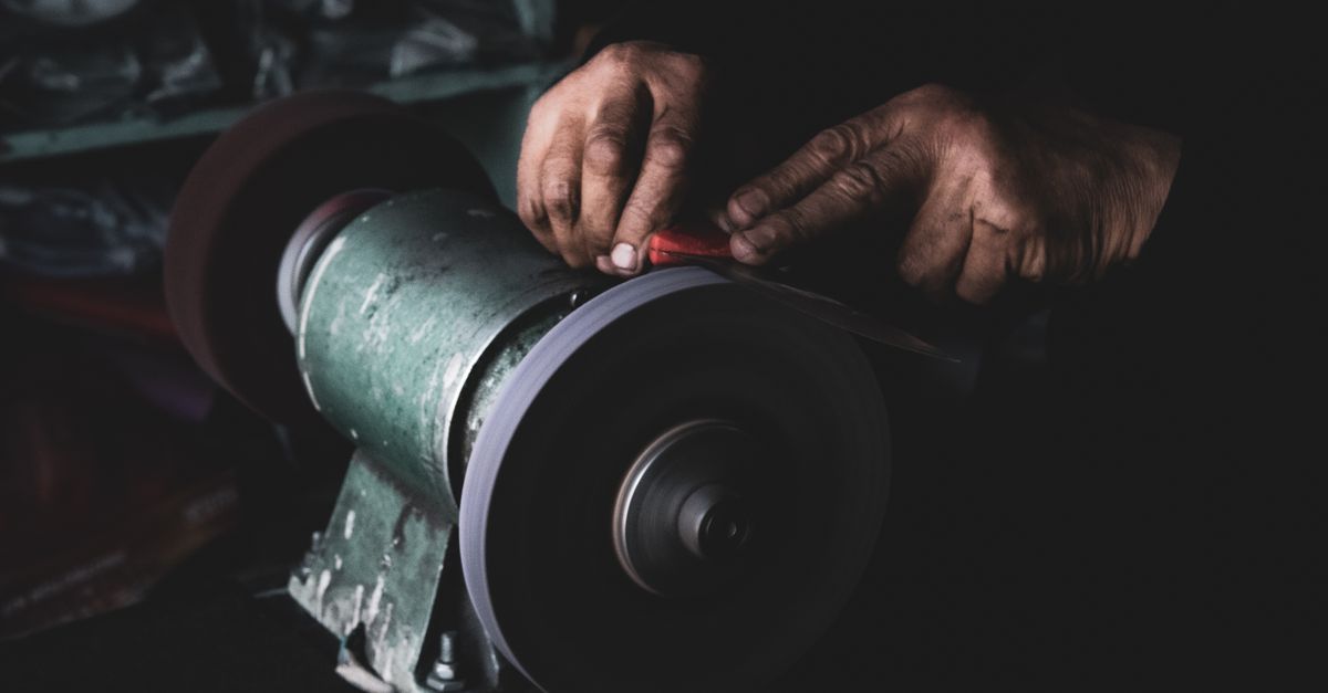 car key cutting machine — Johnson County Locksmiths