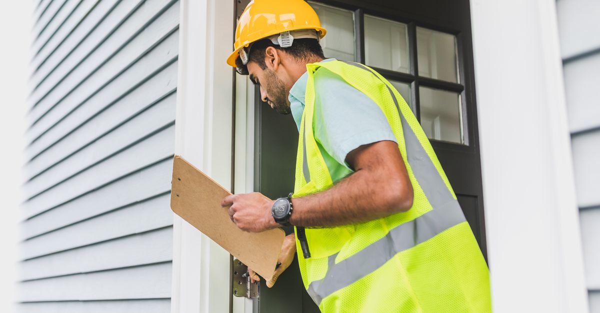 locksmith service technician — Johnson County Locksmiths